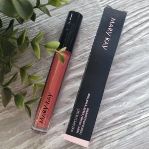 Mary Kay unlimited lip gloss